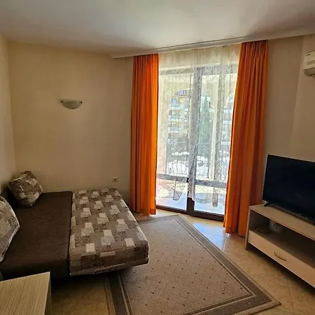 Lilou - 3 Pools, Spa, Gym, Playgrounds Apartment Sunny Beach