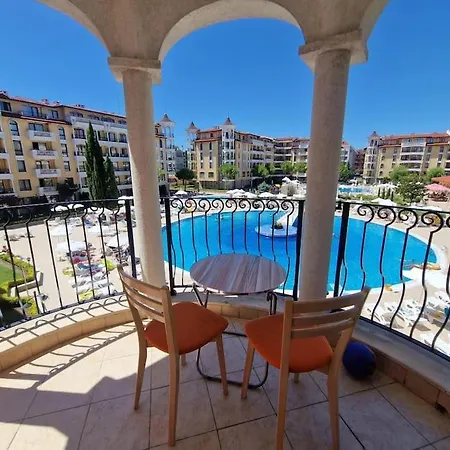 Lilou - 3 Pools, Spa, Gym, Playgrounds Apartment Sunny Beach